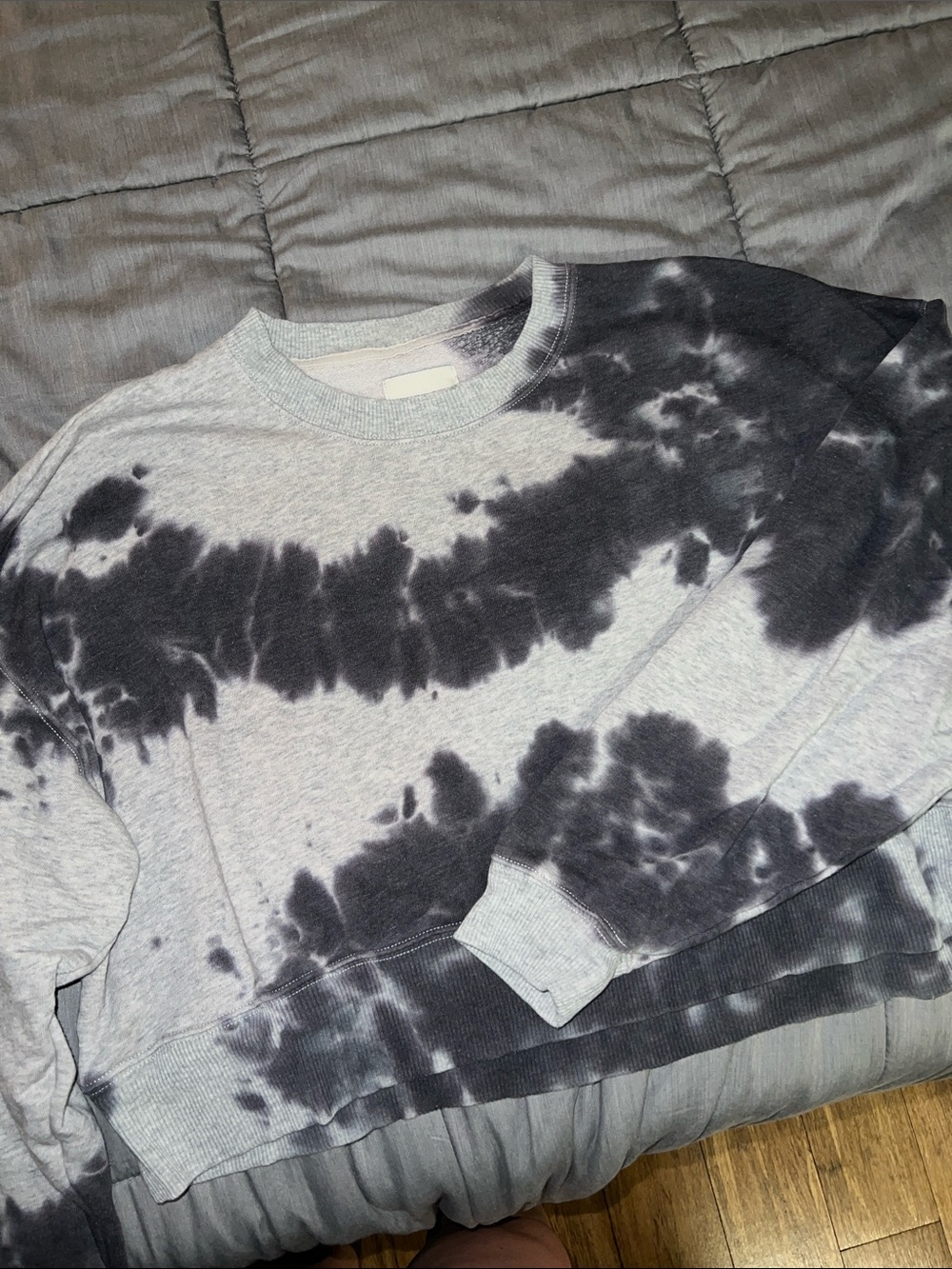 Tie dye american eagle crop sweatshirt